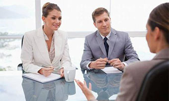 德語(yǔ)交傳翻譯服務(wù)費(fèi)用與圖文設(shè)計(jì)制作指南